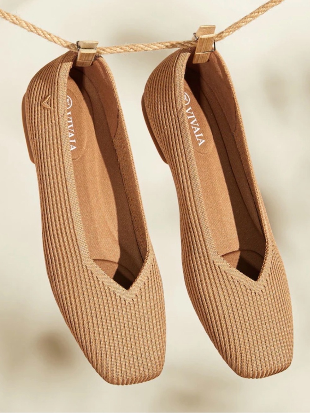Vivaia Margot Square Toe V Cut Flats Nutmeg Neutral Tan Size 39.5 EU 8.5 US Wide
